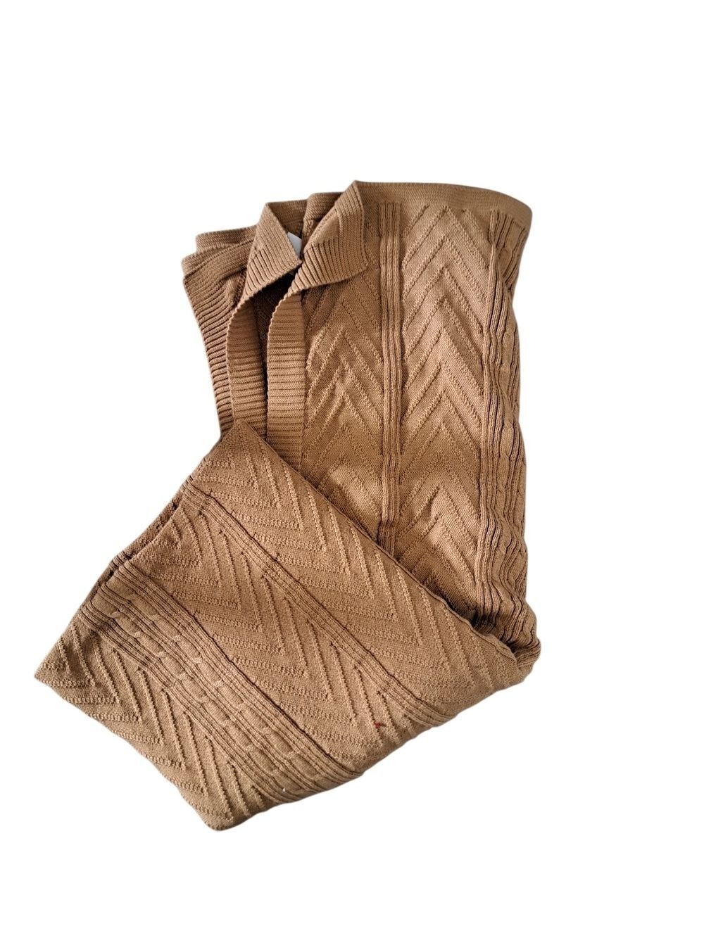 Rich Carmel brown tan throw blanket knit design polyester rustic shabby chic